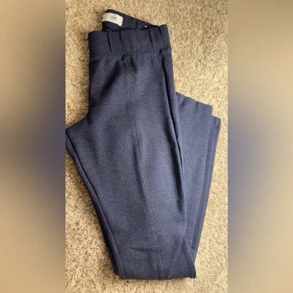 Old Navy Pants - Picture 3 of 3